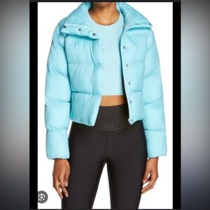 ALO Yoga Gold Rush Water Repellent Crop
Puffer Coat